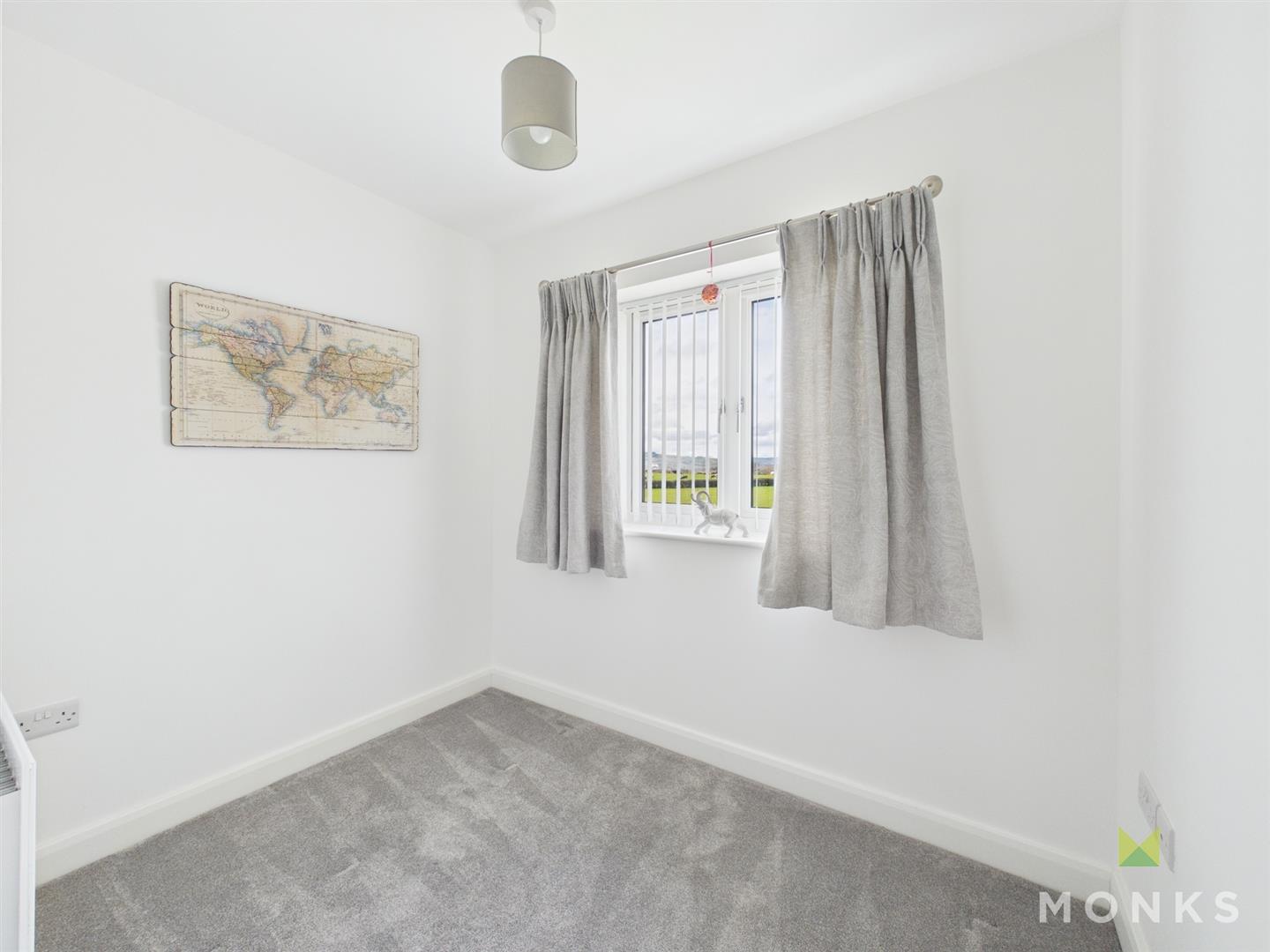 3 Hornbeam Close, Oswestry, SY11 3FL For Sale